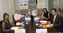 /fotos/Nuria Mendoza (Universidad Castilla-La Mancha), Jesús Álvarez (Technosite), Juan Carlos Ramiro (moderador Centac), Maite